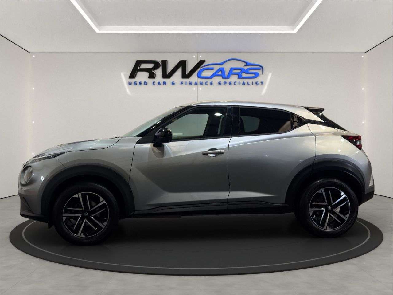 A 2025 NISSAN JUKE 1.0 DIG-T N-Connecta SUV 5dr Petrol DCT Auto Euro 6 (s/s) (114 ps) A 2025 NISSAN JUKE 1.0 DIG-T N-Connecta SUV 5dr Petrol DCT Auto Euro 6 (s/s) (114 ps)