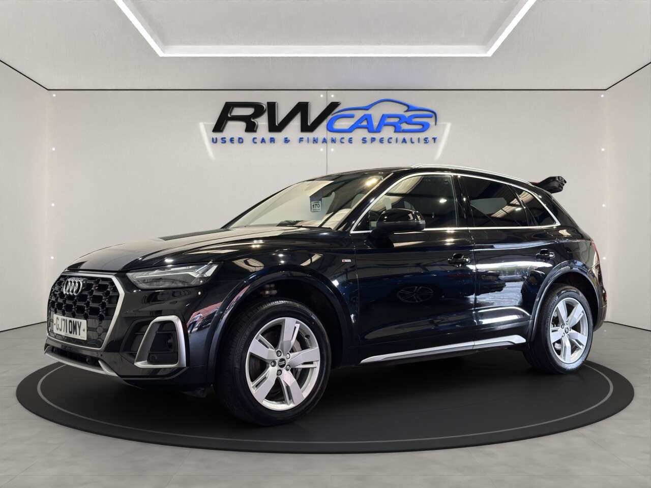 A 2021 AUDI Q5 2.0 TFSIe 50 S line SUV 5dr Petrol Plug-in Hybrid S Tronic quattro Euro 6 ( A 2021 AUDI Q5 2.0 TFSIe 50 S line SUV 5dr Petrol Plug-in Hybrid S Tronic quattro Euro 6 (