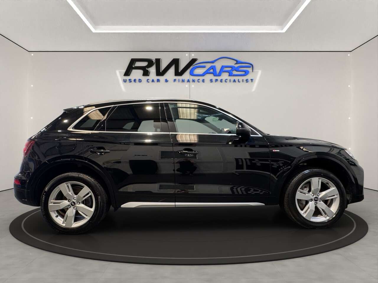 2021 AUDI Q5 2021 AUDI Q5