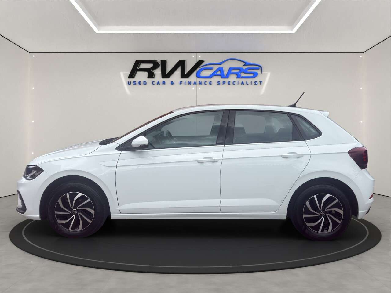 A 2023 VOLKSWAGEN POLO 1.0 EVO Life Hatchback 5dr Petrol Manual Euro 6 (s/s) (80 ps) A 2023 VOLKSWAGEN POLO 1.0 EVO Life Hatchback 5dr Petrol Manual Euro 6 (s/s) (80 ps)