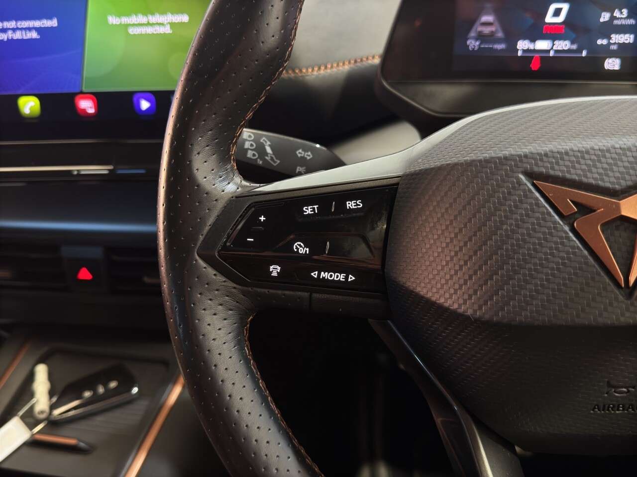 2023 CUPRA BORN 2023 CUPRA BORN