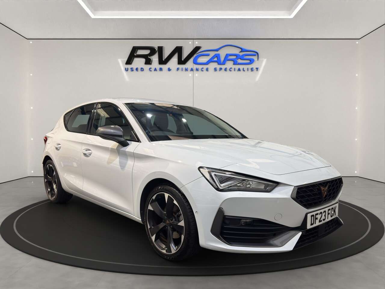 2023 CUPRA LEON 2023 CUPRA LEON