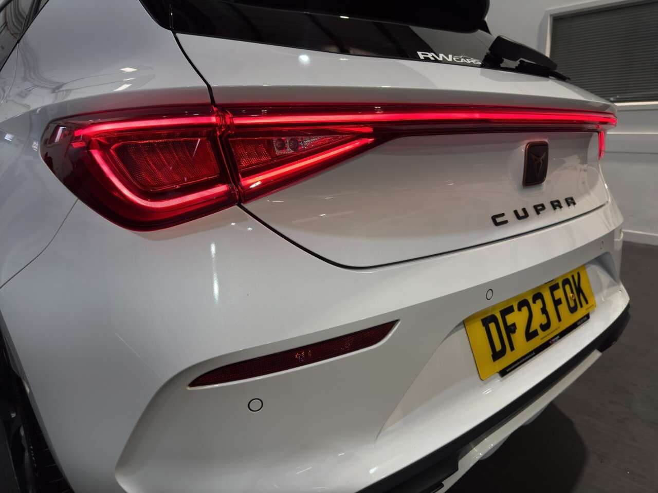 2023 CUPRA LEON 2023 CUPRA LEON