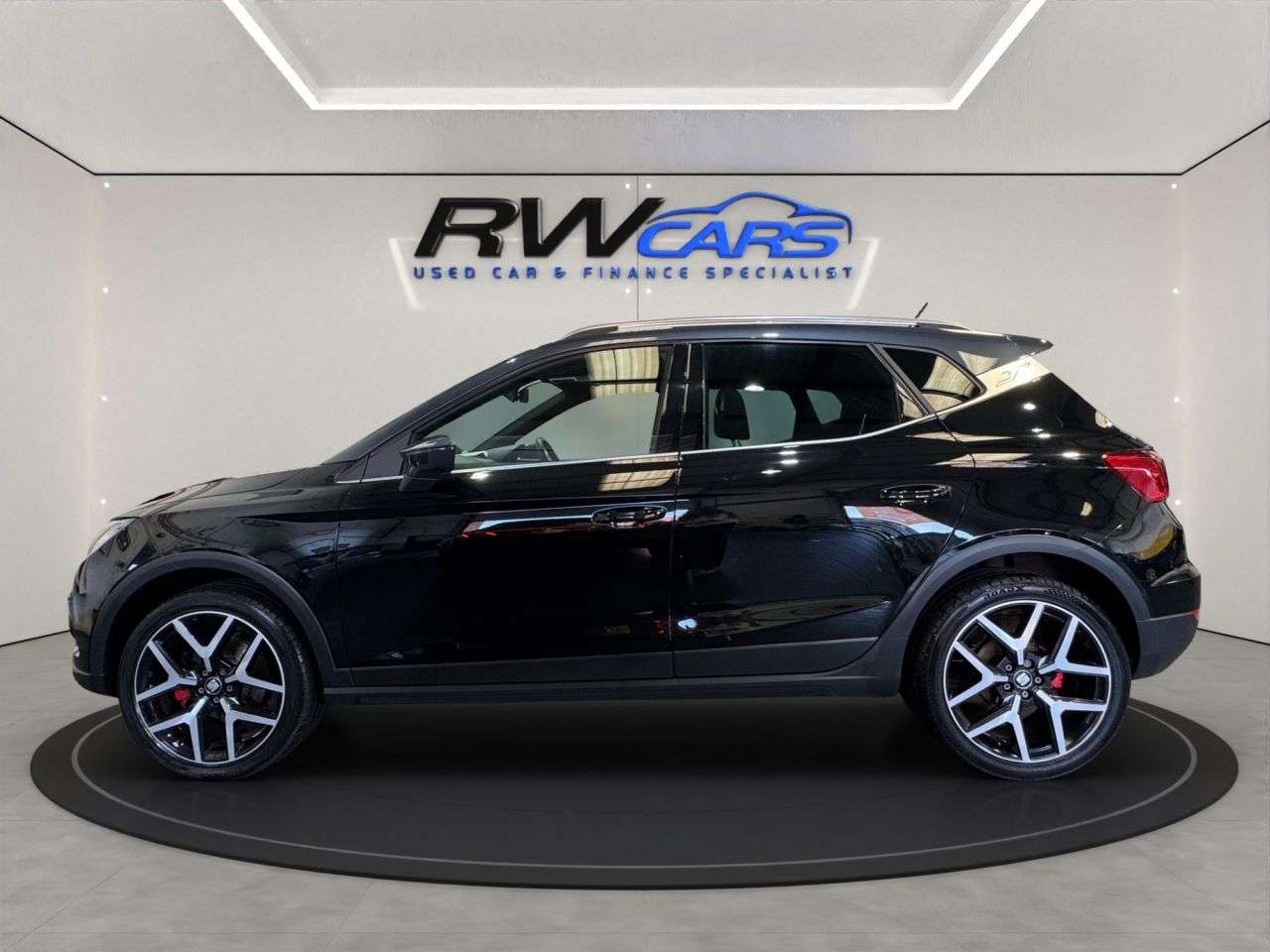 A 2021 SEAT ARONA 1.0 TSI FR Red Edition SUV 5dr Petrol Manual Euro 6 (s/s) (110 ps) A 2021 SEAT ARONA 1.0 TSI FR Red Edition SUV 5dr Petrol Manual Euro 6 (s/s) (110 ps)