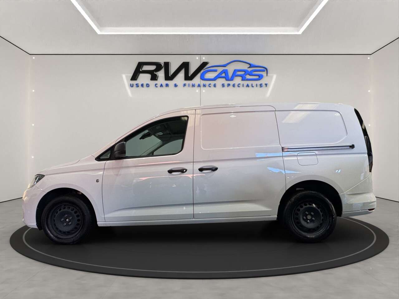 A 2024 VOLKSWAGEN CADDY MAXI 2.0 TDI C20 Commerce Plus Panel Van 6dr Diesel Manual LWB Euro 6 (s/s) (102 A 2024 VOLKSWAGEN CADDY MAXI 2.0 TDI C20 Commerce Plus Panel Van 6dr Diesel Manual LWB Euro 6 (s/s) (102