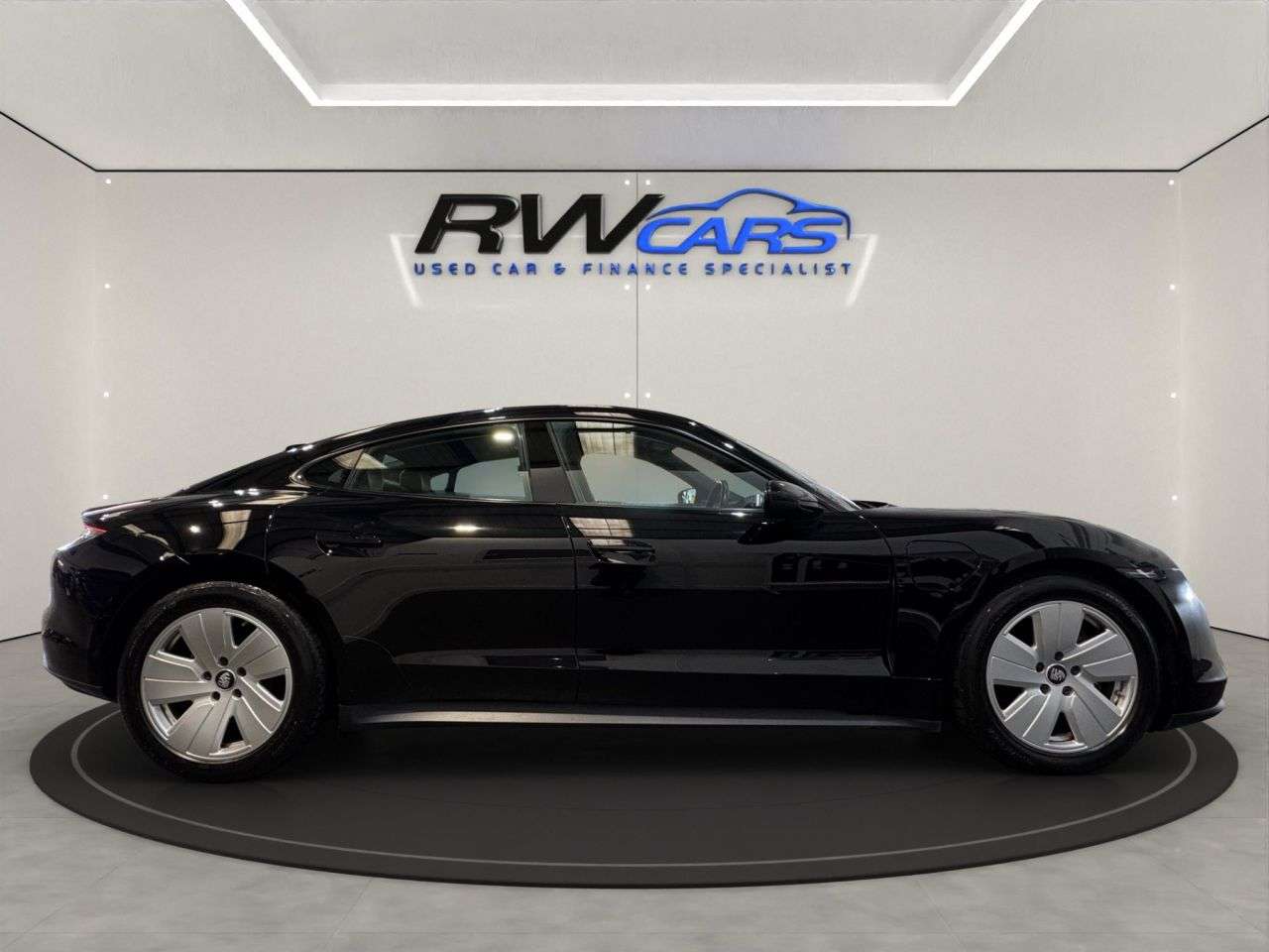 2021 PORSCHE TAYCAN 2021 PORSCHE TAYCAN