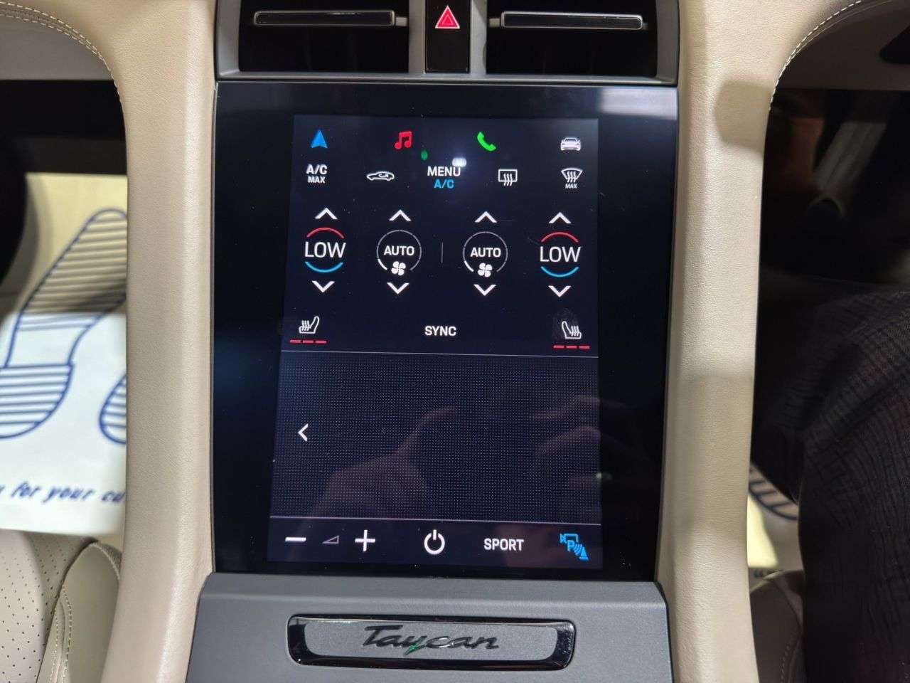 2021 PORSCHE TAYCAN 2021 PORSCHE TAYCAN
