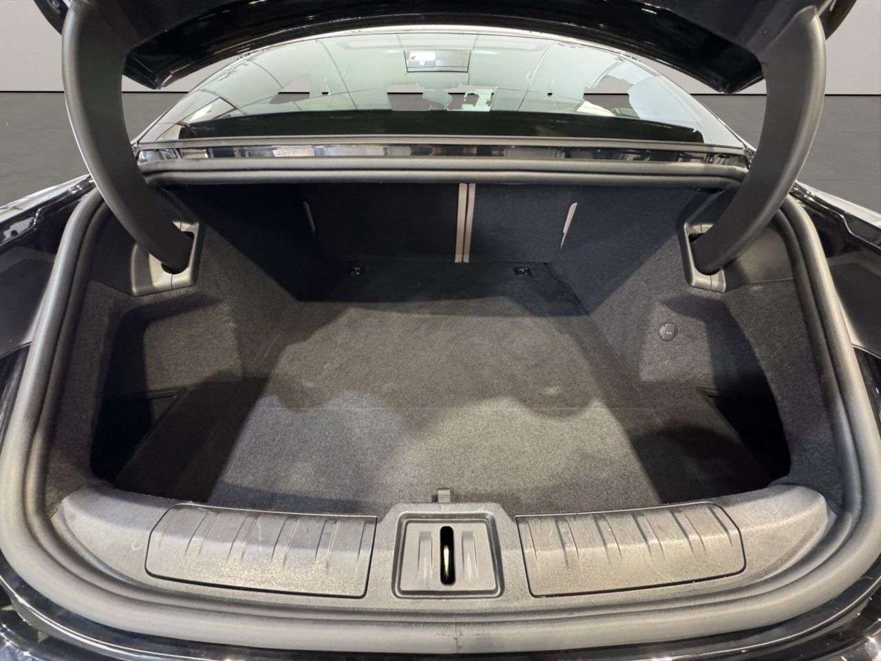 2021 PORSCHE TAYCAN 2021 PORSCHE TAYCAN