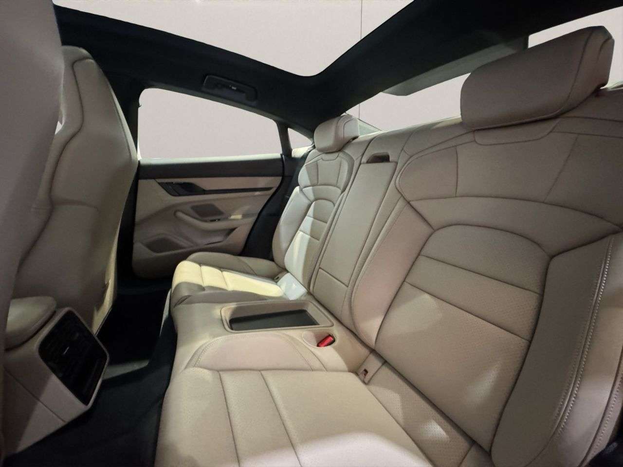 2021 PORSCHE TAYCAN 2021 PORSCHE TAYCAN