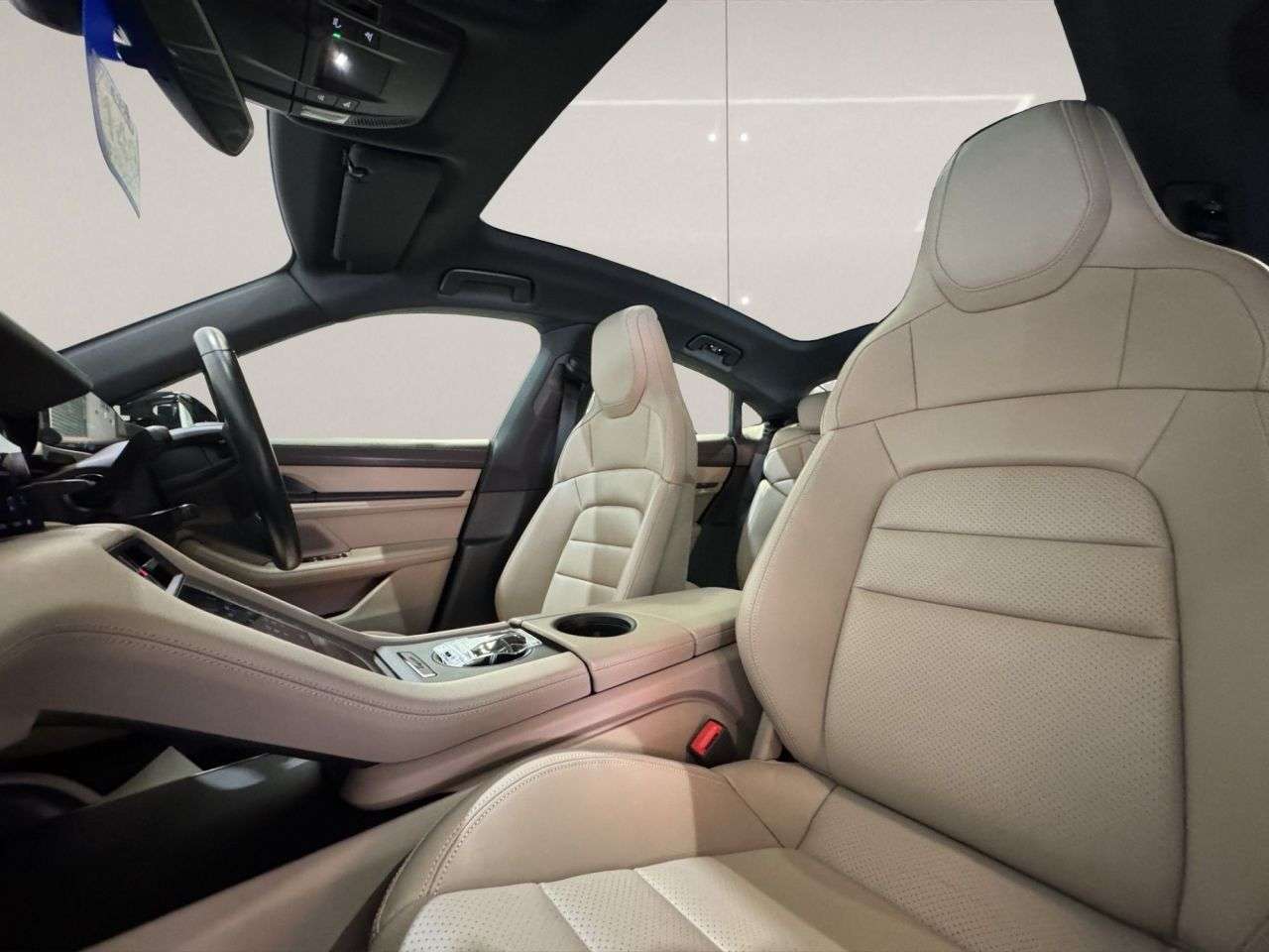 2021 PORSCHE TAYCAN 2021 PORSCHE TAYCAN