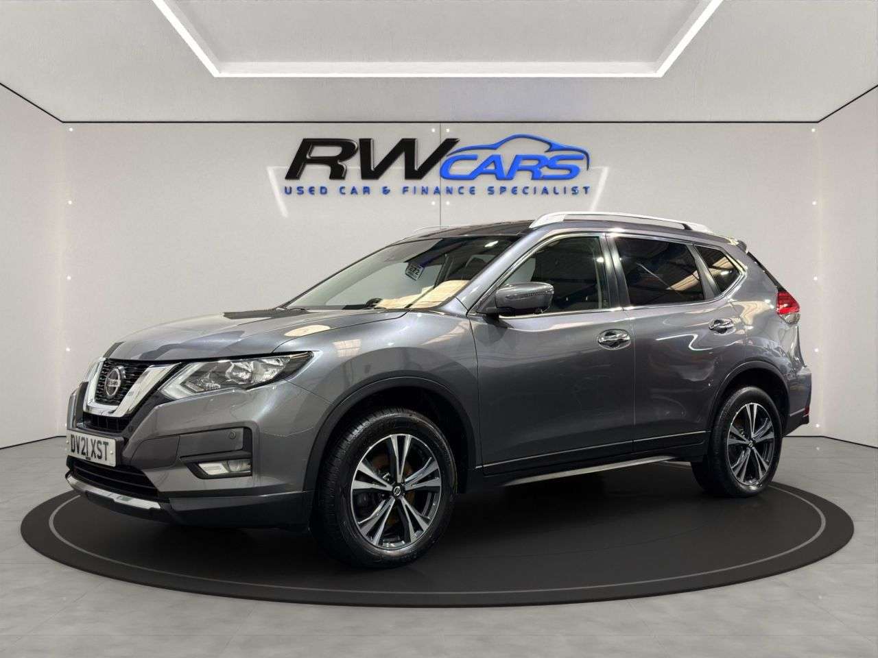 A 2021 NISSAN X-TRAIL 1.7 dCi N-Connecta SUV 5dr Diesel Manual Euro 6 (s/s) (150 ps) A 2021 NISSAN X-TRAIL 1.7 dCi N-Connecta SUV 5dr Diesel Manual Euro 6 (s/s) (150 ps)