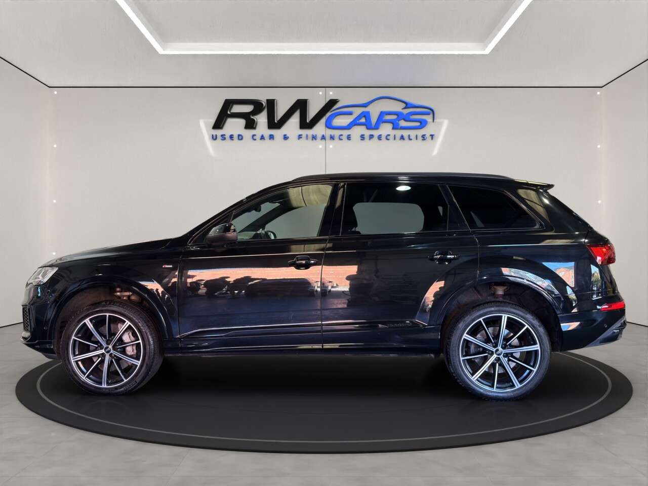 A 2022 AUDI Q7 3.0 TFSI V6 55 Black Edition SUV 5dr Petrol Tiptronic quattro Euro 6 (s/s) A 2022 AUDI Q7 3.0 TFSI V6 55 Black Edition SUV 5dr Petrol Tiptronic quattro Euro 6 (s/s)