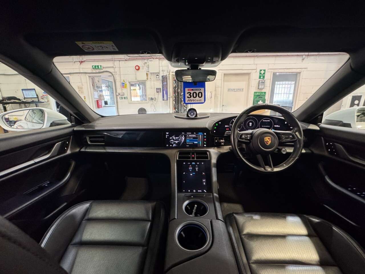 2021 PORSCHE TAYCAN 2021 PORSCHE TAYCAN