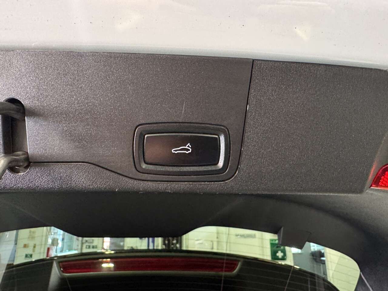 2021 PORSCHE TAYCAN 2021 PORSCHE TAYCAN