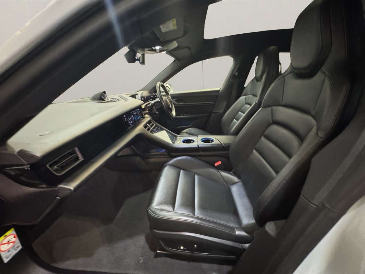 2021 PORSCHE TAYCAN 2021 PORSCHE TAYCAN