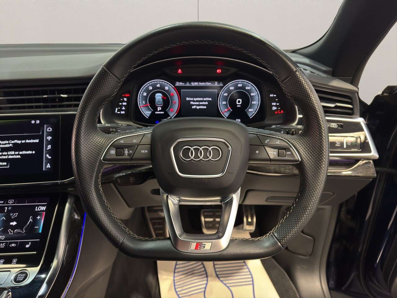 2022 AUDI Q8 2022 AUDI Q8