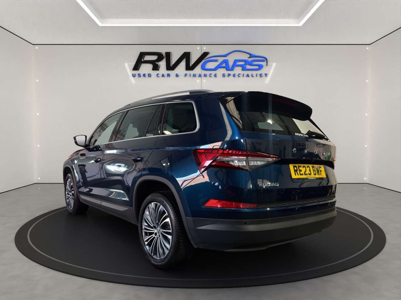 A 2023 SKODA KODIAQ 1.5 TSI ACT SE L Executive SUV 5dr Petrol DSG Euro 6 (s/s) (7 Seat) (150 ps A 2023 SKODA KODIAQ 1.5 TSI ACT SE L Executive SUV 5dr Petrol DSG Euro 6 (s/s) (7 Seat) (150 ps