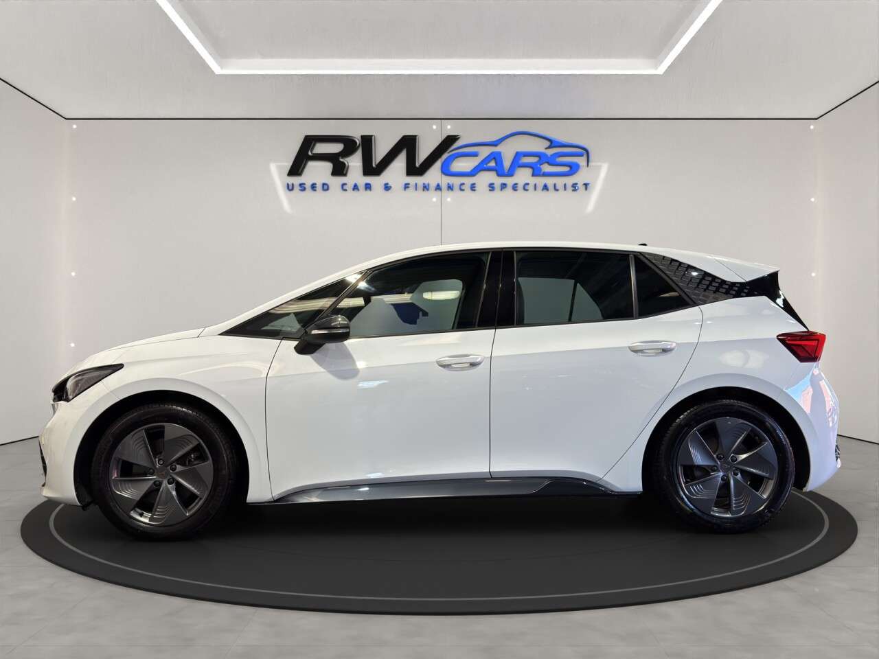 A 2023 CUPRA BORN 58kWh V1 Hatchback 5dr Electric Auto (204 ps) A 2023 CUPRA BORN 58kWh V1 Hatchback 5dr Electric Auto (204 ps)