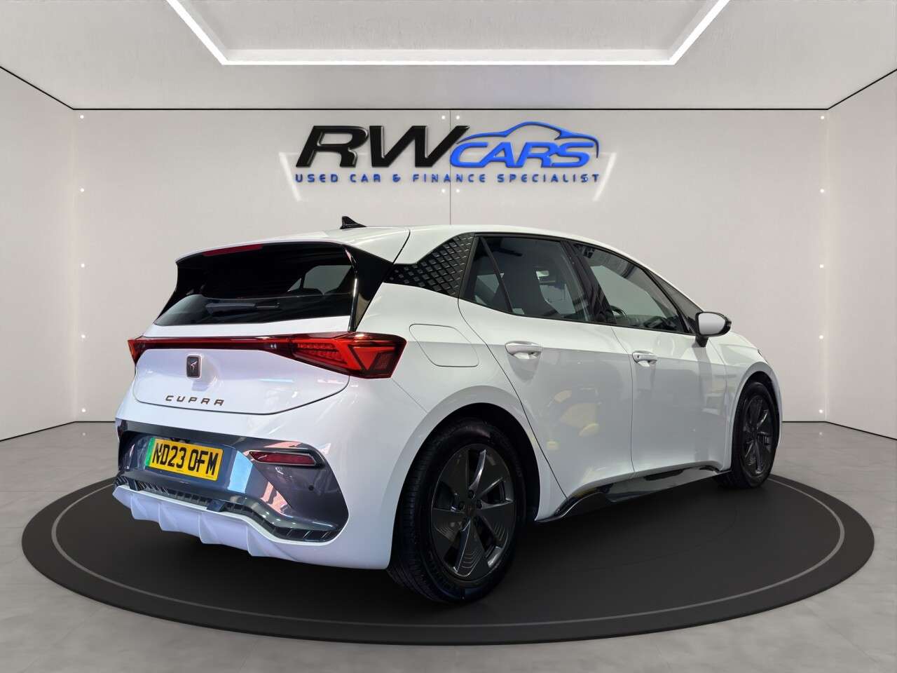 2023 CUPRA BORN 2023 CUPRA BORN