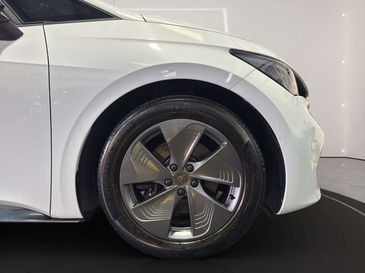 2023 CUPRA BORN 2023 CUPRA BORN