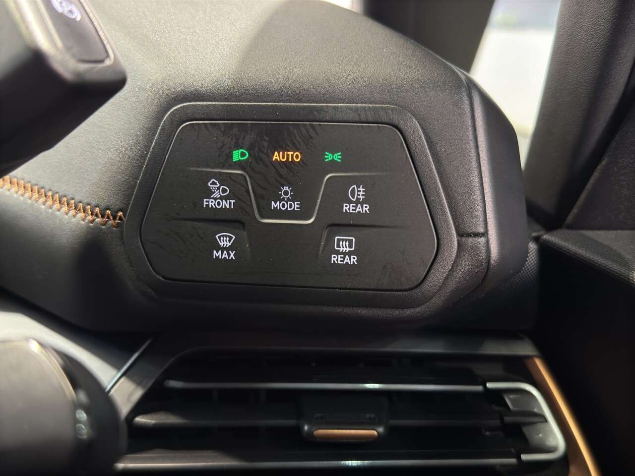 2023 CUPRA BORN 2023 CUPRA BORN