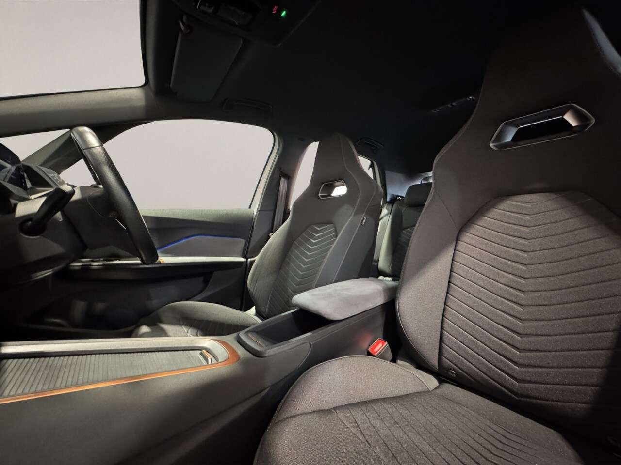 2023 CUPRA BORN 2023 CUPRA BORN
