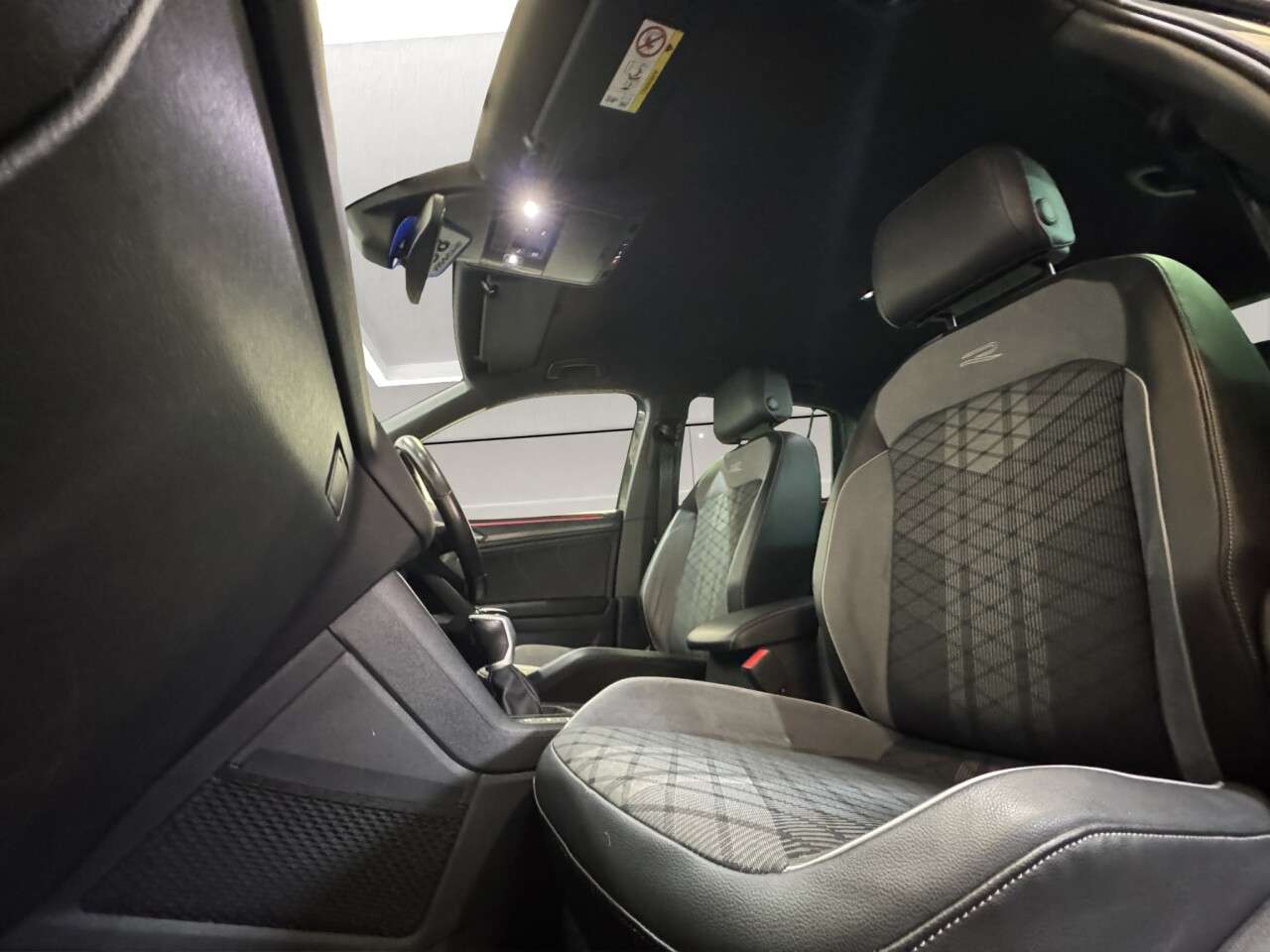 2023 VOLKSWAGEN TIGUAN 2023 VOLKSWAGEN TIGUAN