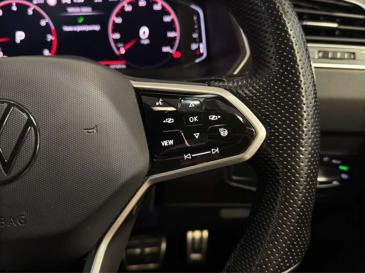 2023 VOLKSWAGEN TIGUAN 2023 VOLKSWAGEN TIGUAN