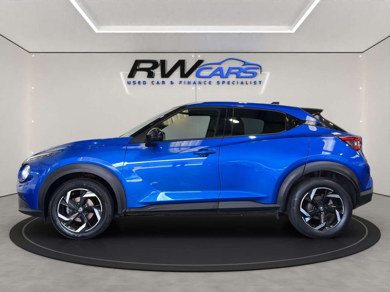 A 2023 NISSAN JUKE 1.0 DIG-T N-Connecta SUV 5dr Petrol Manual Euro 6 (s/s) (114 ps) A 2023 NISSAN JUKE 1.0 DIG-T N-Connecta SUV 5dr Petrol Manual Euro 6 (s/s) (114 ps)
