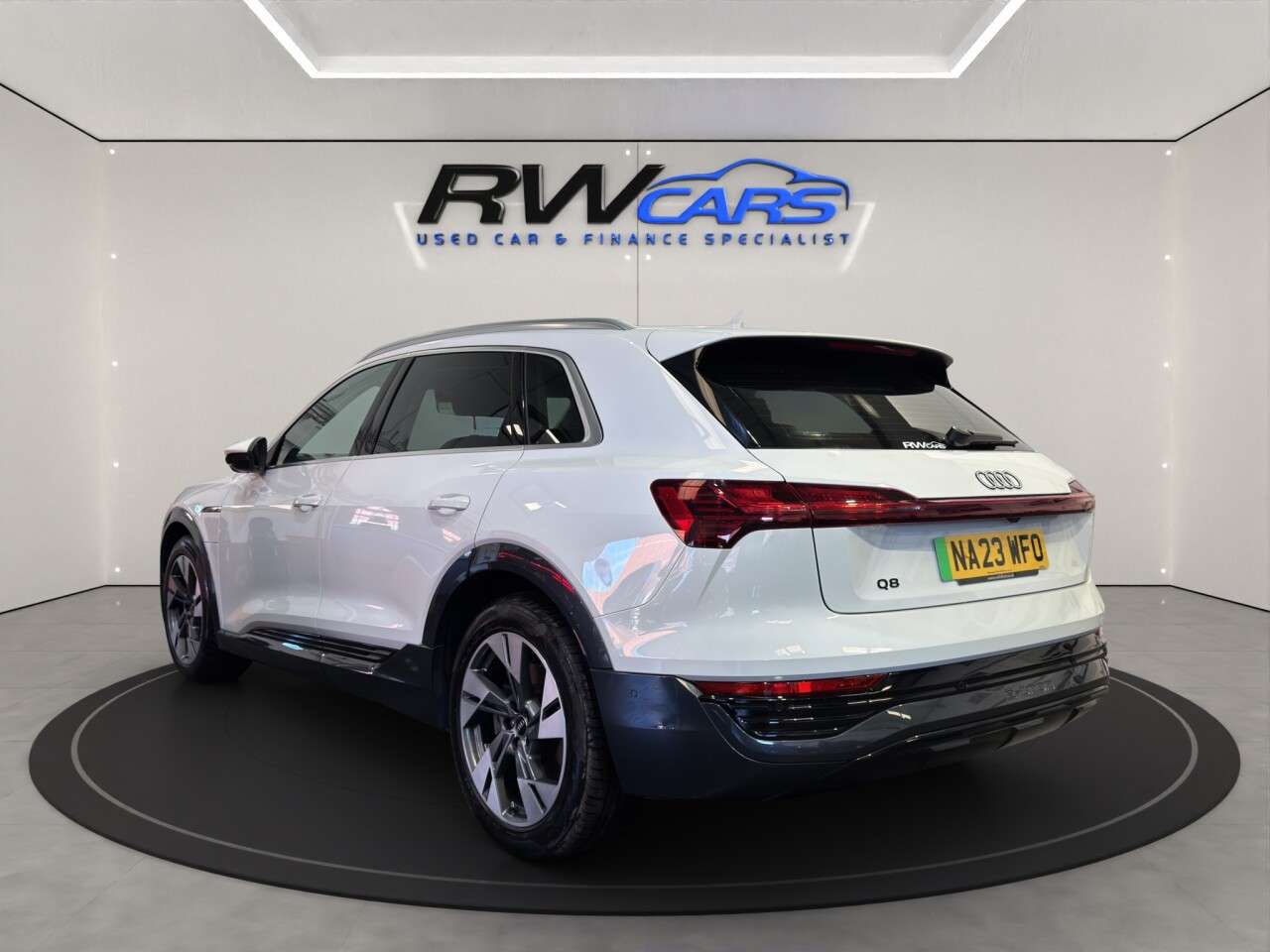 A 2023 AUDI Q8 E-TRON 50 Sport SUV 5dr Electric Auto quattro 95kWh (11kW Charger) (340 ps) A 2023 AUDI Q8 E-TRON 50 Sport SUV 5dr Electric Auto quattro 95kWh (11kW Charger) (340 ps)