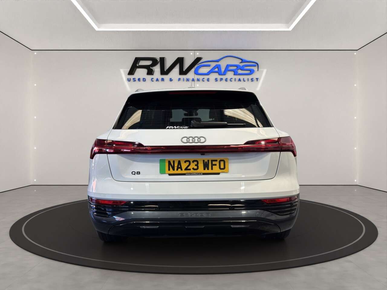 2023 AUDI Q8 E-TRON 2023 AUDI Q8 E-TRON