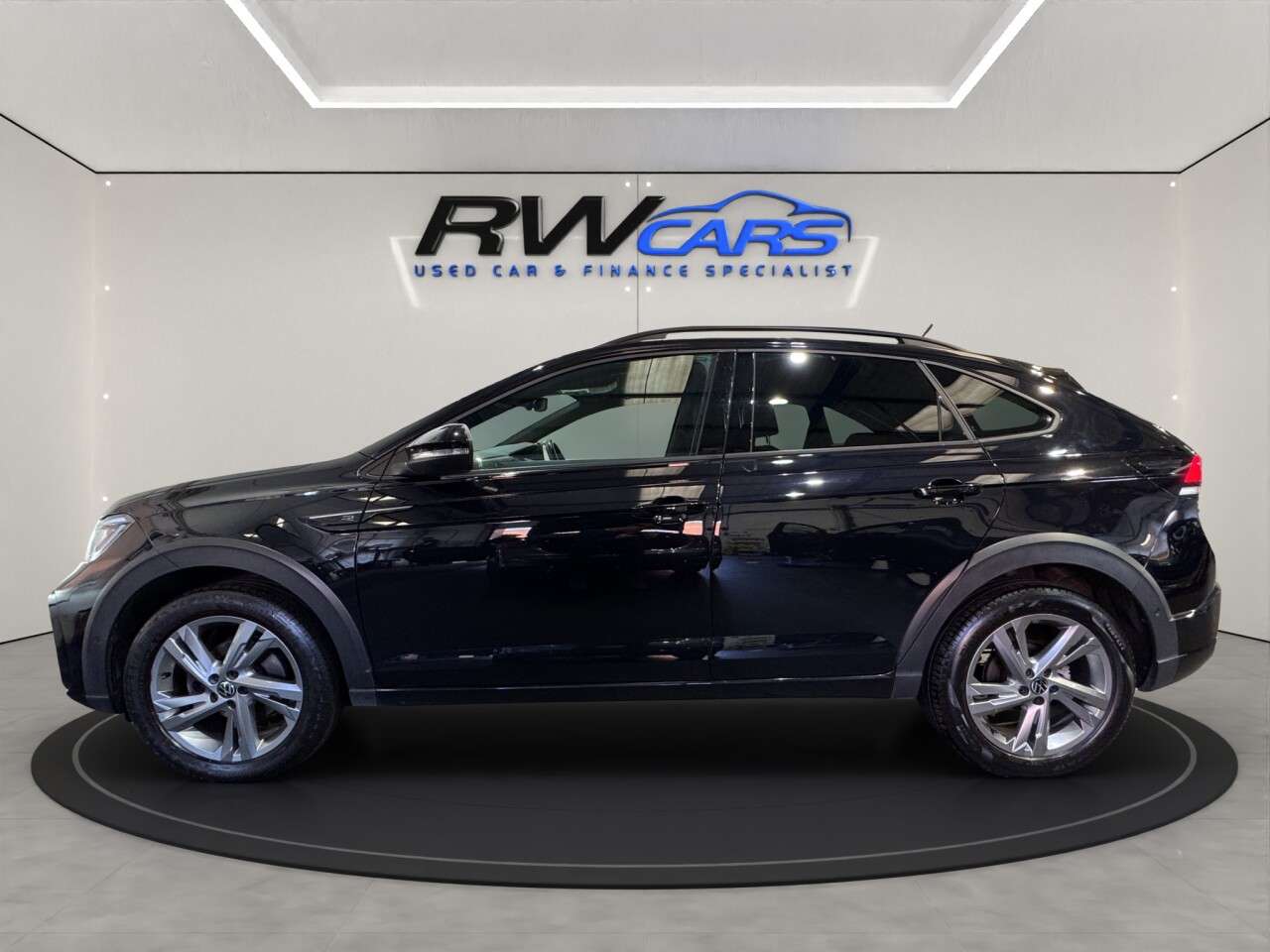 A 2023 VOLKSWAGEN TAIGO 1.0 TSI R-Line SUV 5dr Petrol Manual Euro 6 (s/s) (110 ps) A 2023 VOLKSWAGEN TAIGO 1.0 TSI R-Line SUV 5dr Petrol Manual Euro 6 (s/s) (110 ps)