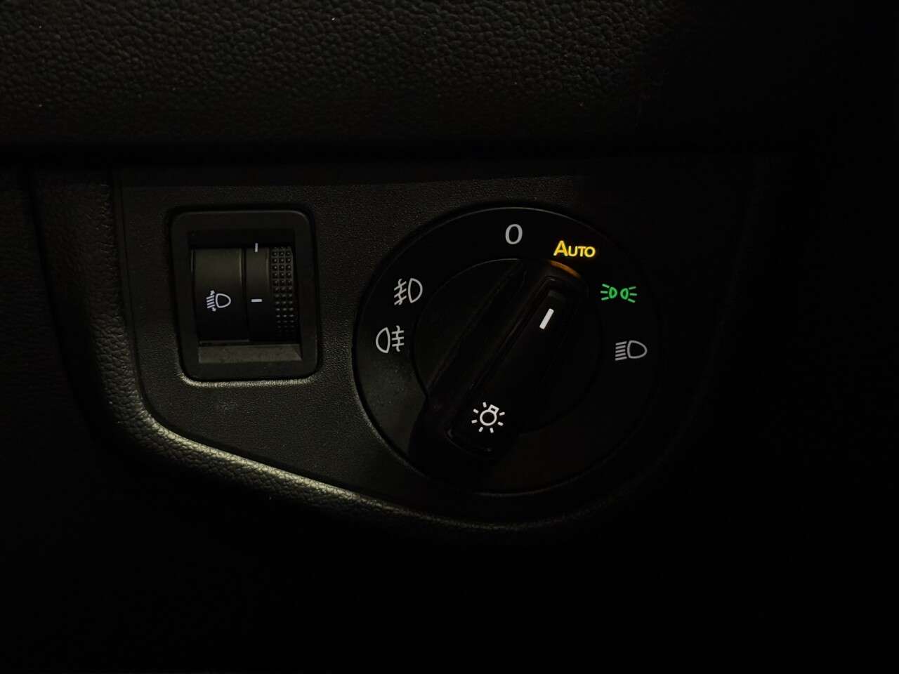 2023 VOLKSWAGEN TAIGO 2023 VOLKSWAGEN TAIGO