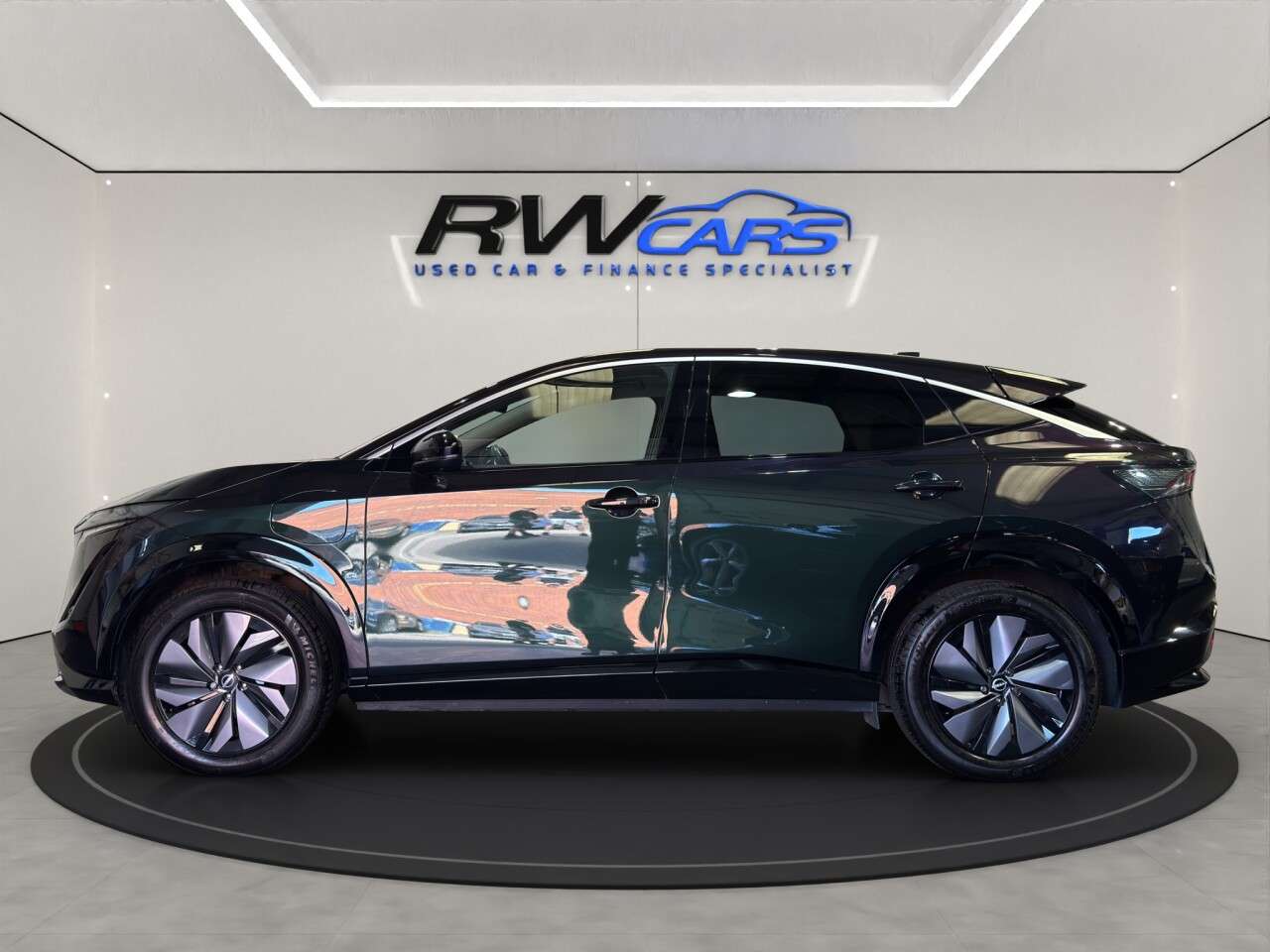 A 2023 NISSAN ARIYA 63kWh Advance SUV 5dr Electric Auto 7.4kW Charger (217 ps) A 2023 NISSAN ARIYA 63kWh Advance SUV 5dr Electric Auto 7.4kW Charger (217 ps)