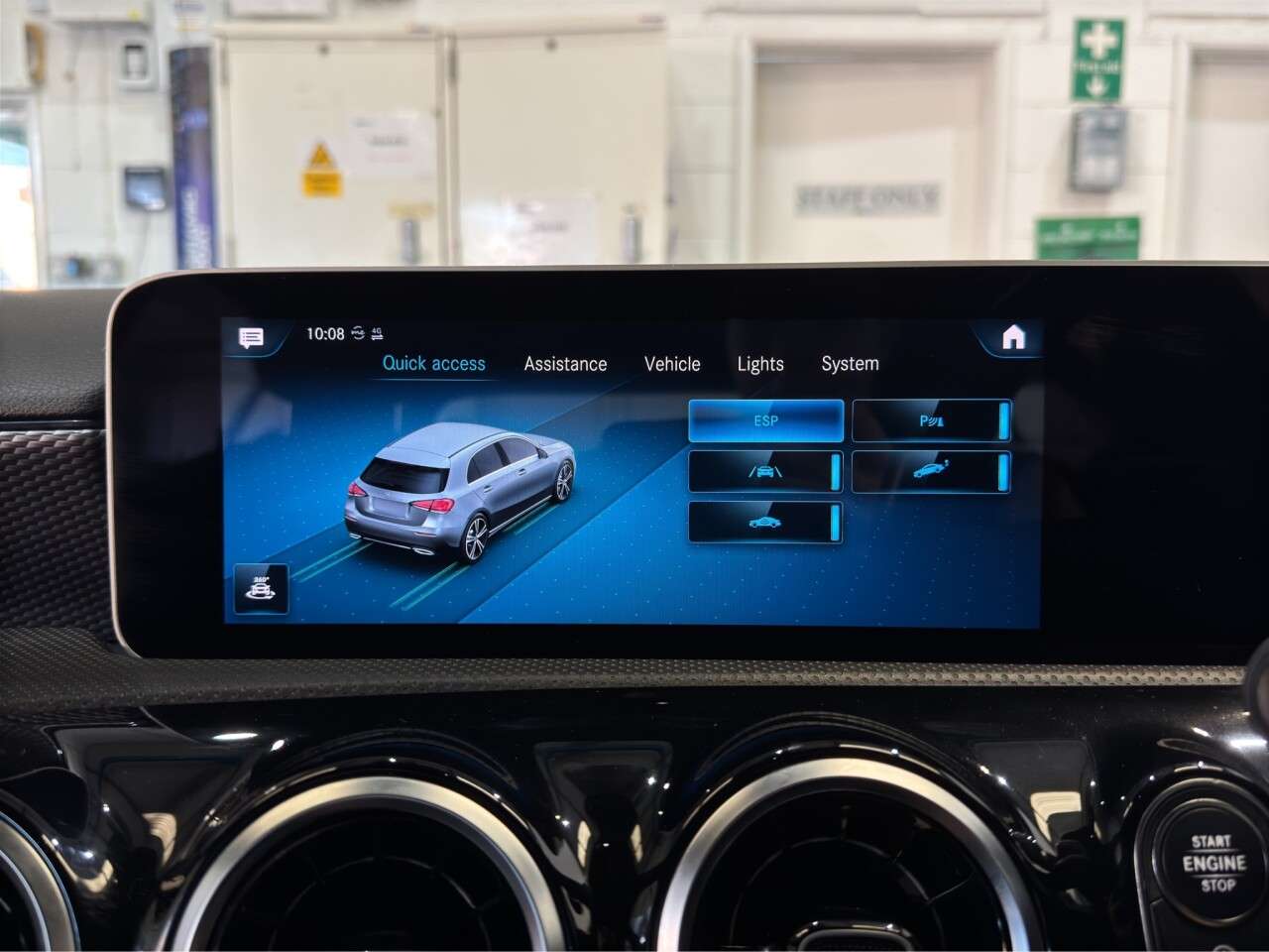 2018 MERCEDES-BENZ A CLASS 2018 MERCEDES-BENZ A CLASS