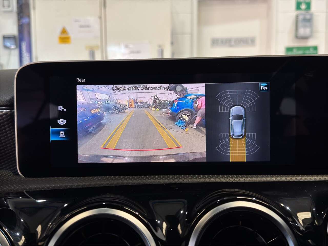 2018 MERCEDES-BENZ A CLASS 2018 MERCEDES-BENZ A CLASS