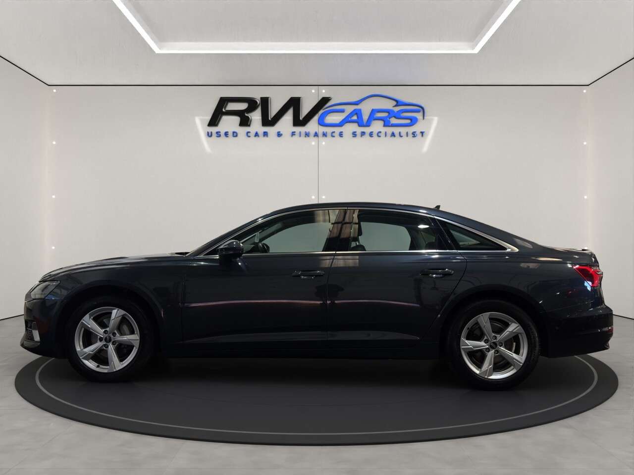 A 2022 AUDI A6 SALOON 2.0 TFSI 40 Sport Saloon 4dr Petrol S Tronic Euro 6 (s/s) (204 ps) A 2022 AUDI A6 SALOON 2.0 TFSI 40 Sport Saloon 4dr Petrol S Tronic Euro 6 (s/s) (204 ps)