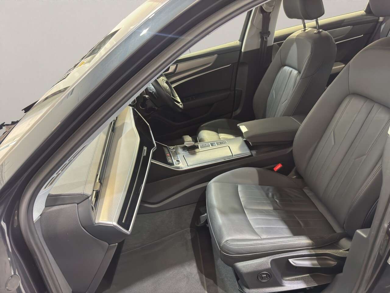 2022 AUDI A6 SALOON 2022 AUDI A6 SALOON