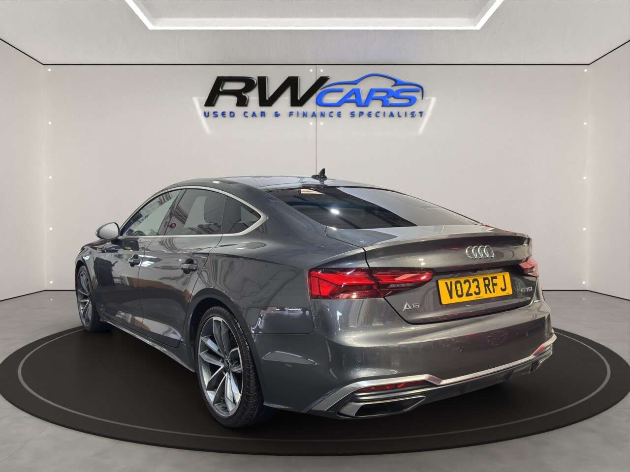 A 2023 AUDI A5 2.0 TDI 35 S line Sportback 5dr Diesel S Tronic Euro 6 (s/s) (163 ps) A 2023 AUDI A5 2.0 TDI 35 S line Sportback 5dr Diesel S Tronic Euro 6 (s/s) (163 ps)