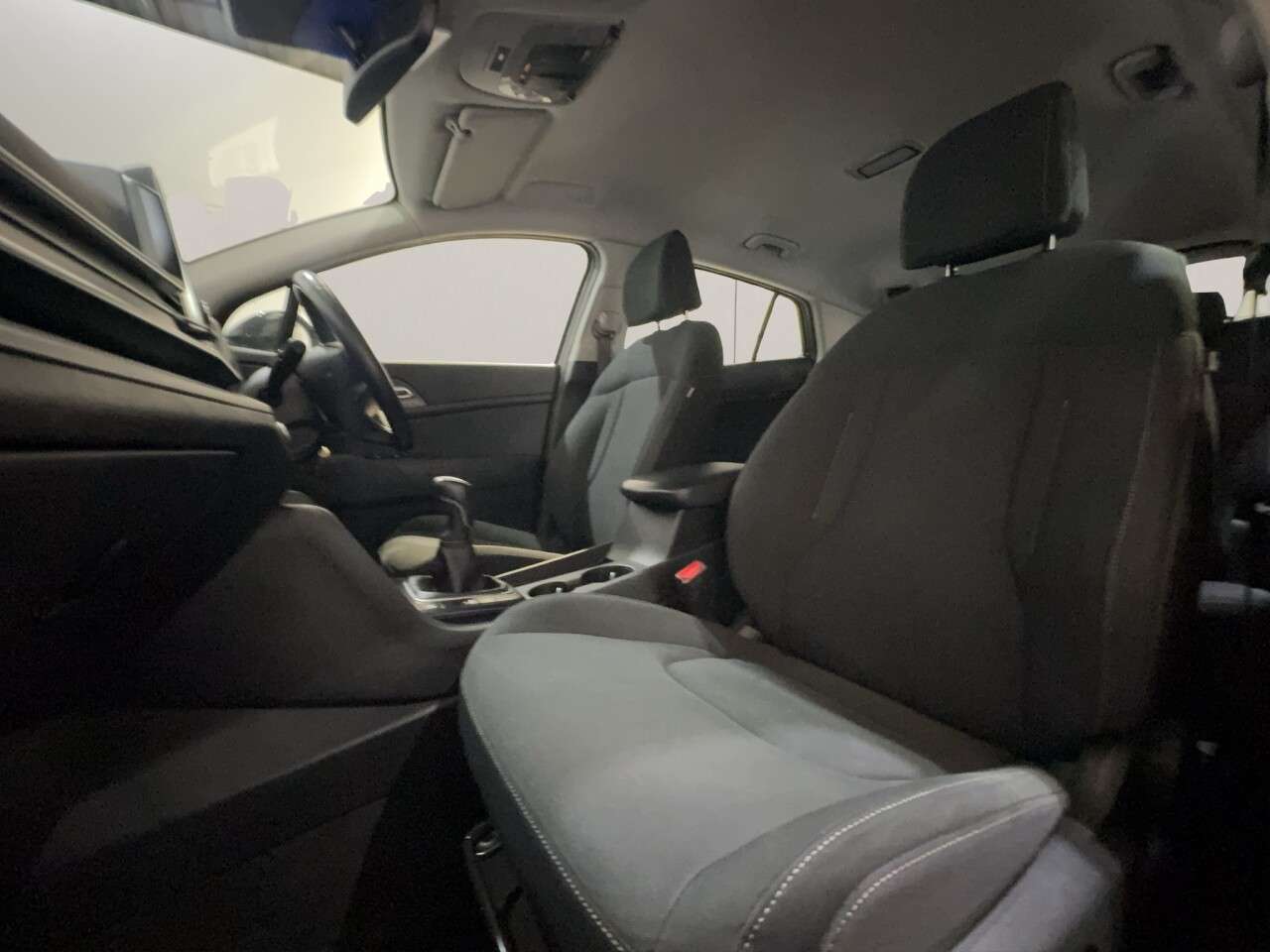 2023 KIA SPORTAGE 2023 KIA SPORTAGE