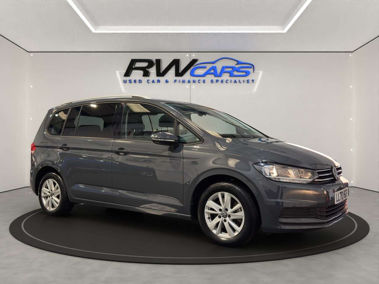 2020 VOLKSWAGEN TOURAN 2020 VOLKSWAGEN TOURAN