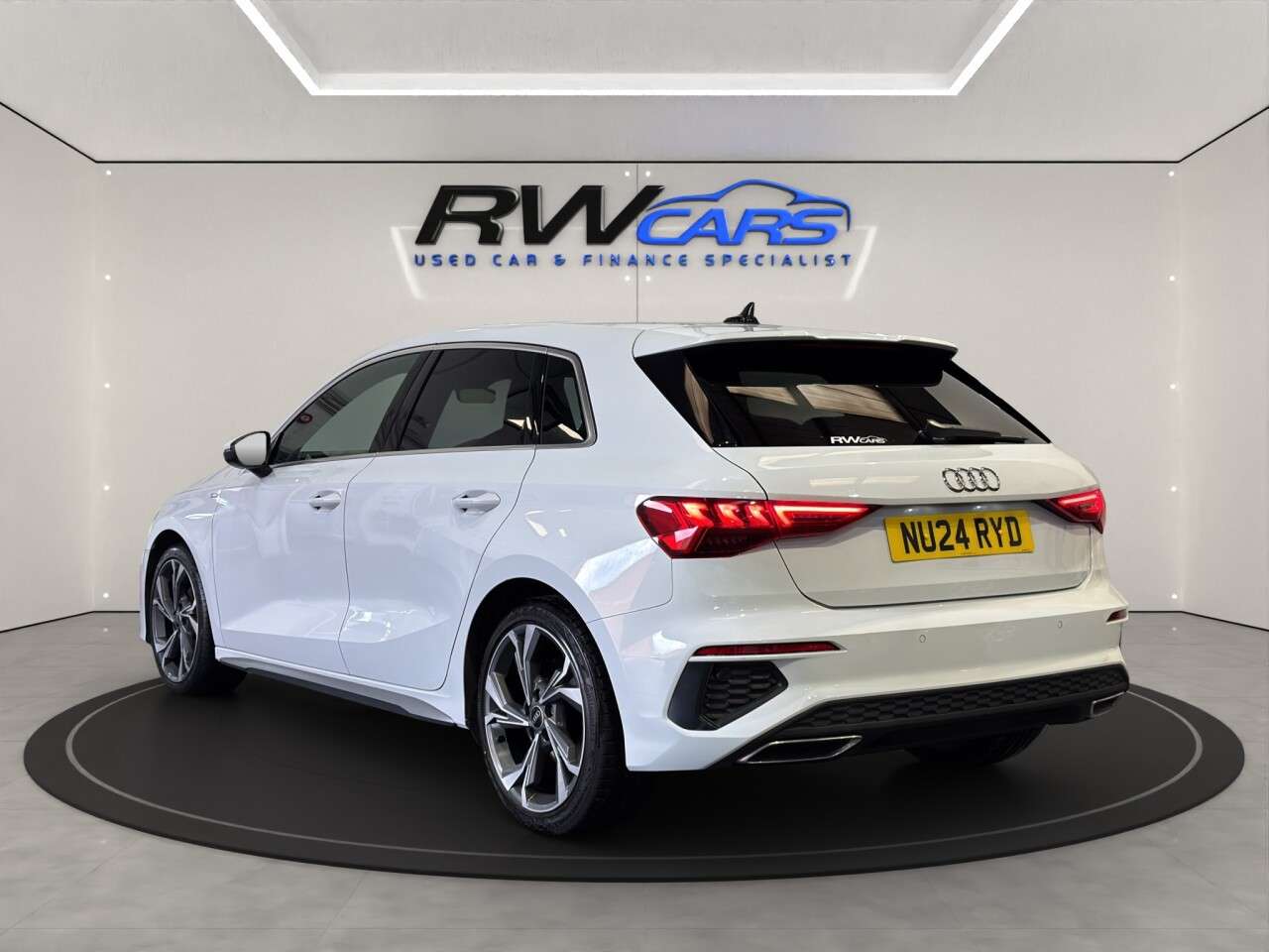 A 2024 AUDI A3 1.0 TFSI 30 S line Sportback 5dr Petrol S Tronic Euro 6 (s/s) (110 ps) A 2024 AUDI A3 1.0 TFSI 30 S line Sportback 5dr Petrol S Tronic Euro 6 (s/s) (110 ps)