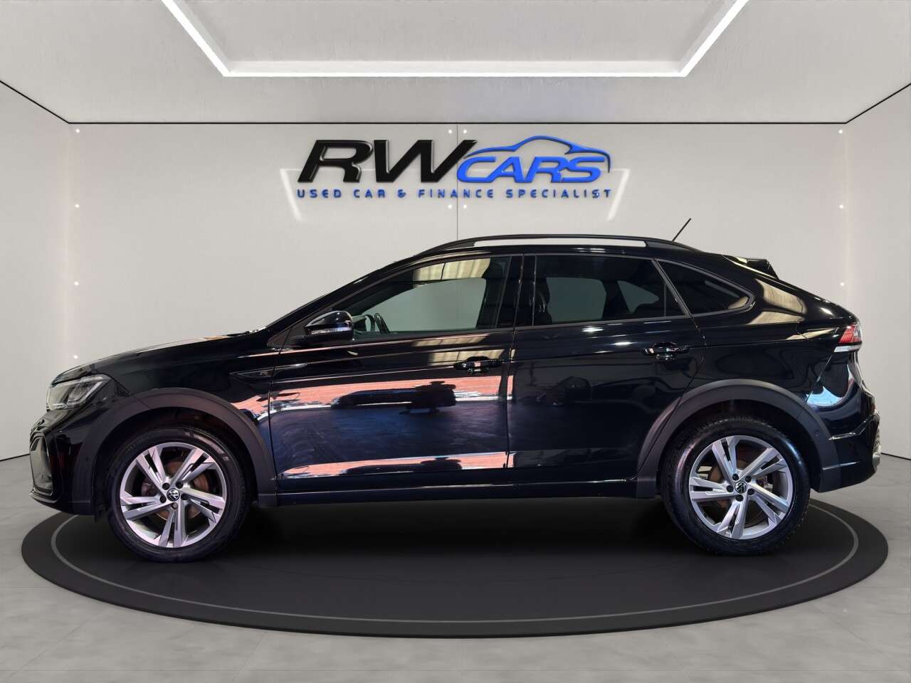 A 2022 VOLKSWAGEN TAIGO 1.0 TSI R-Line SUV 5dr Petrol DSG Euro 6 (s/s) (110 ps) A 2022 VOLKSWAGEN TAIGO 1.0 TSI R-Line SUV 5dr Petrol DSG Euro 6 (s/s) (110 ps)