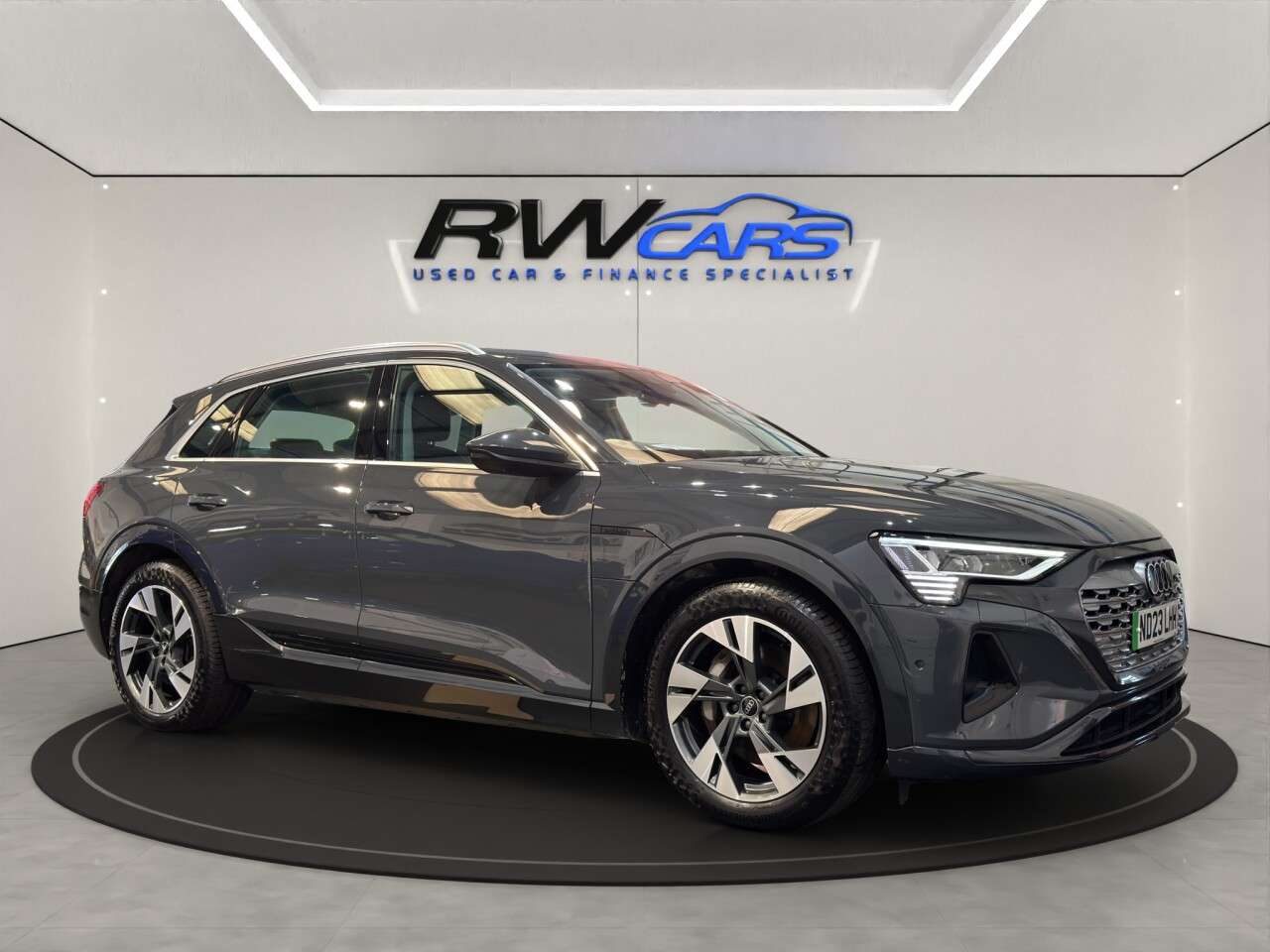 2023 AUDI Q8 E-TRON 2023 AUDI Q8 E-TRON
