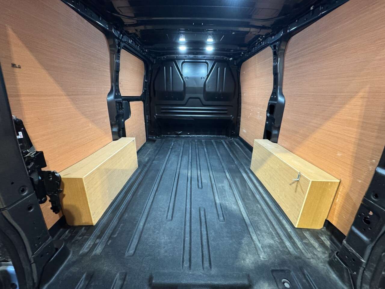 2024 FORD TRANSIT CUSTOM 2024 FORD TRANSIT CUSTOM