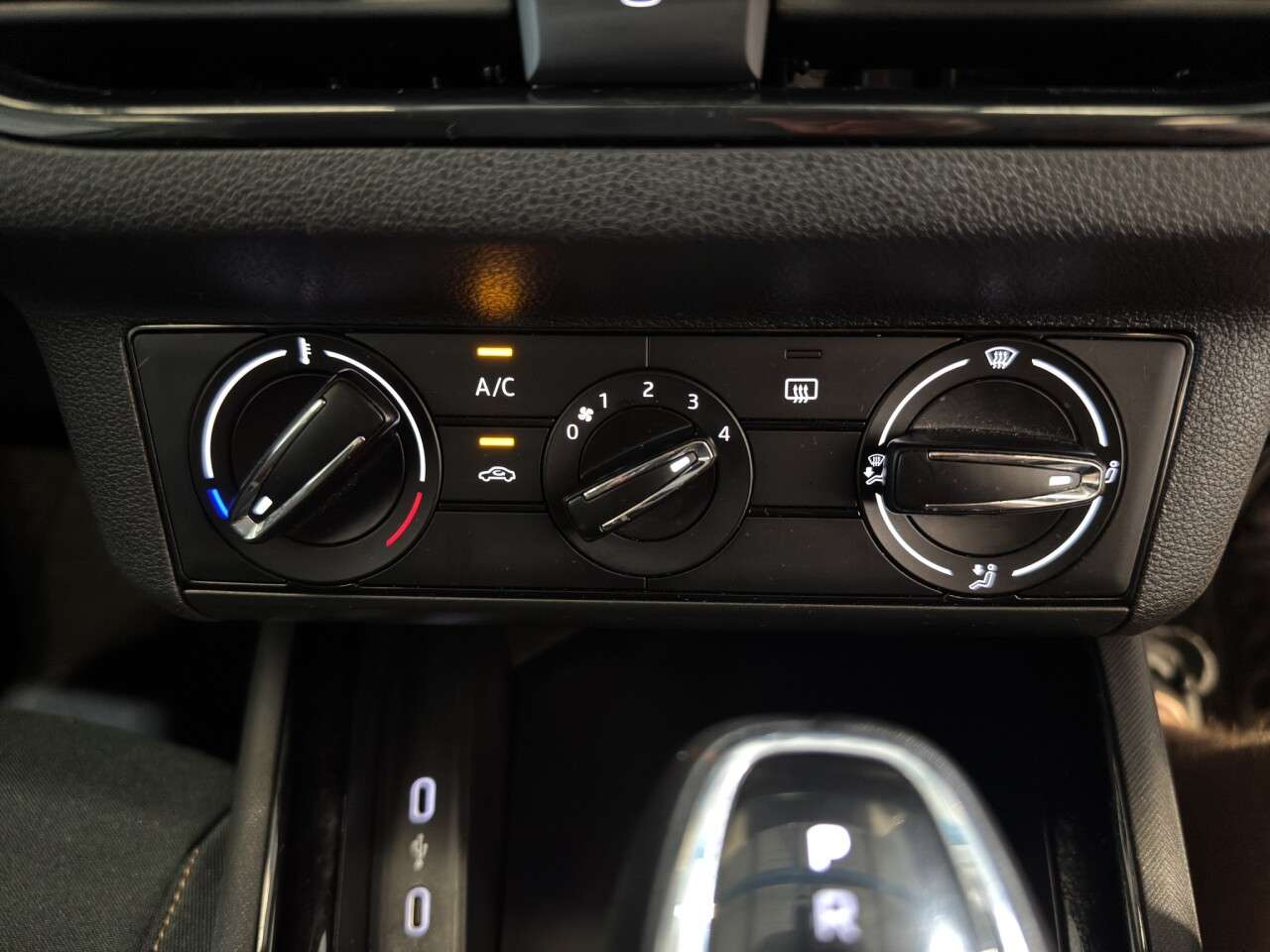 2023 SKODA KAMIQ 2023 SKODA KAMIQ