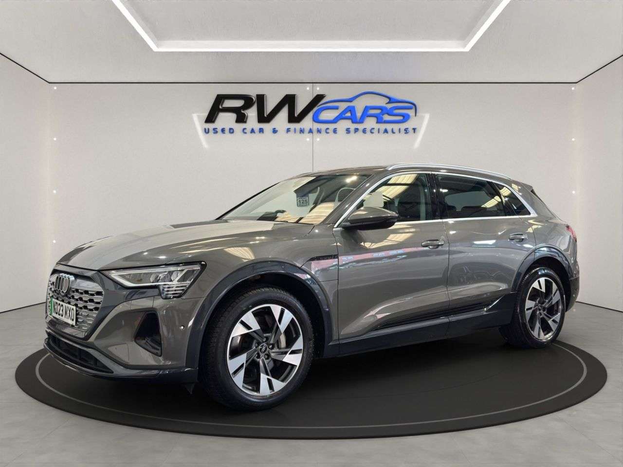 A 2023 AUDI Q8 E-TRON 50 Sport SUV 5dr Electric Auto quattro 95kWh (11kW Charger) (340 ps) A 2023 AUDI Q8 E-TRON 50 Sport SUV 5dr Electric Auto quattro 95kWh (11kW Charger) (340 ps)