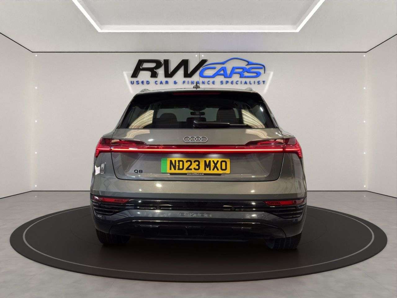 2023 AUDI Q8 E-TRON 2023 AUDI Q8 E-TRON