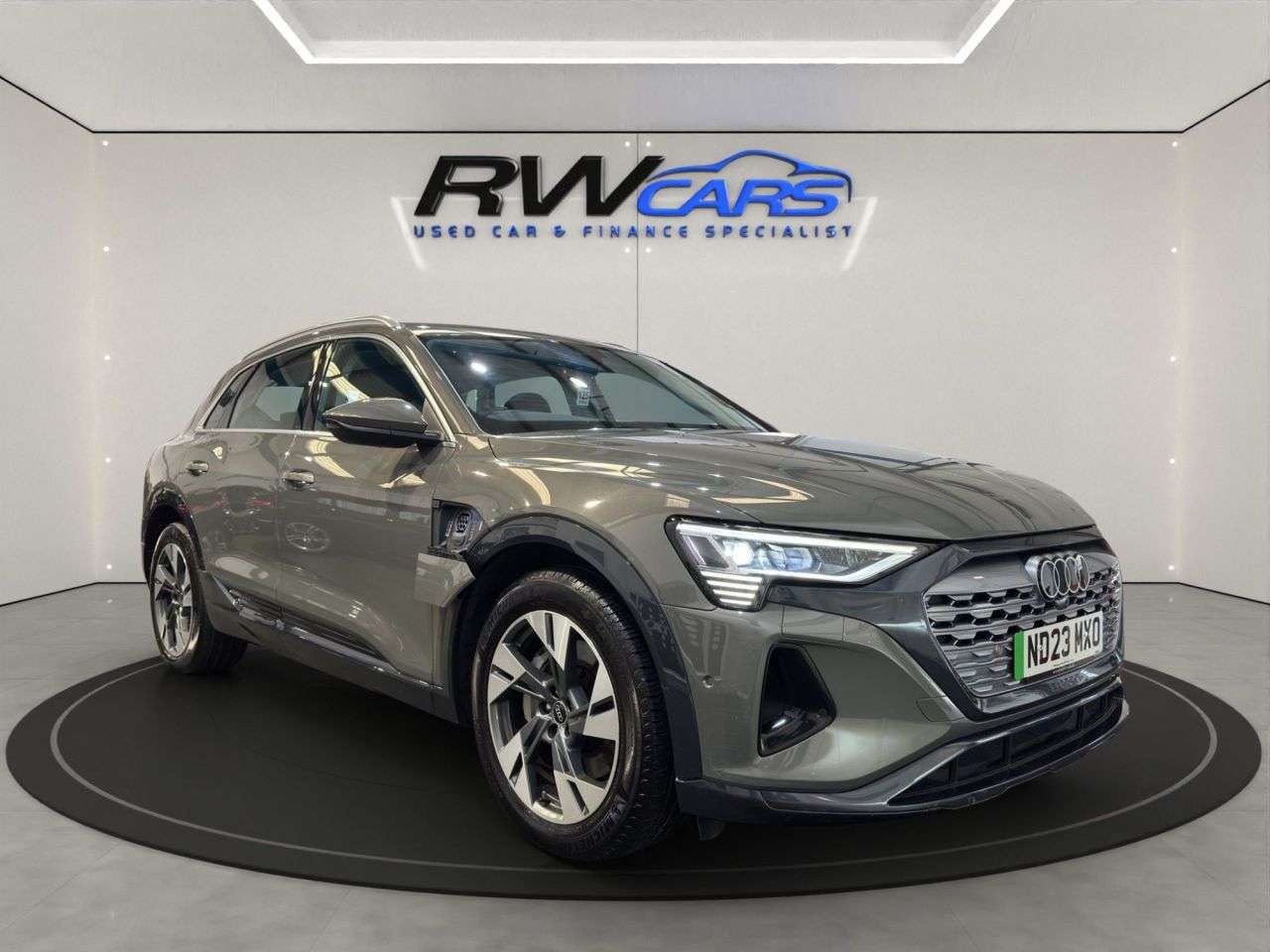 2023 AUDI Q8 E-TRON 2023 AUDI Q8 E-TRON