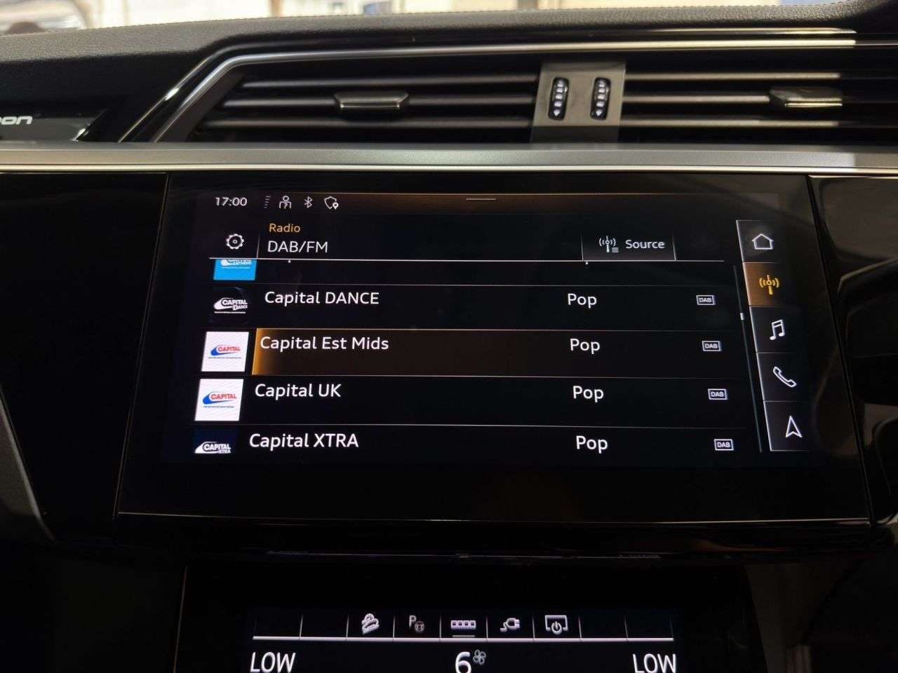 2023 AUDI Q8 E-TRON 2023 AUDI Q8 E-TRON